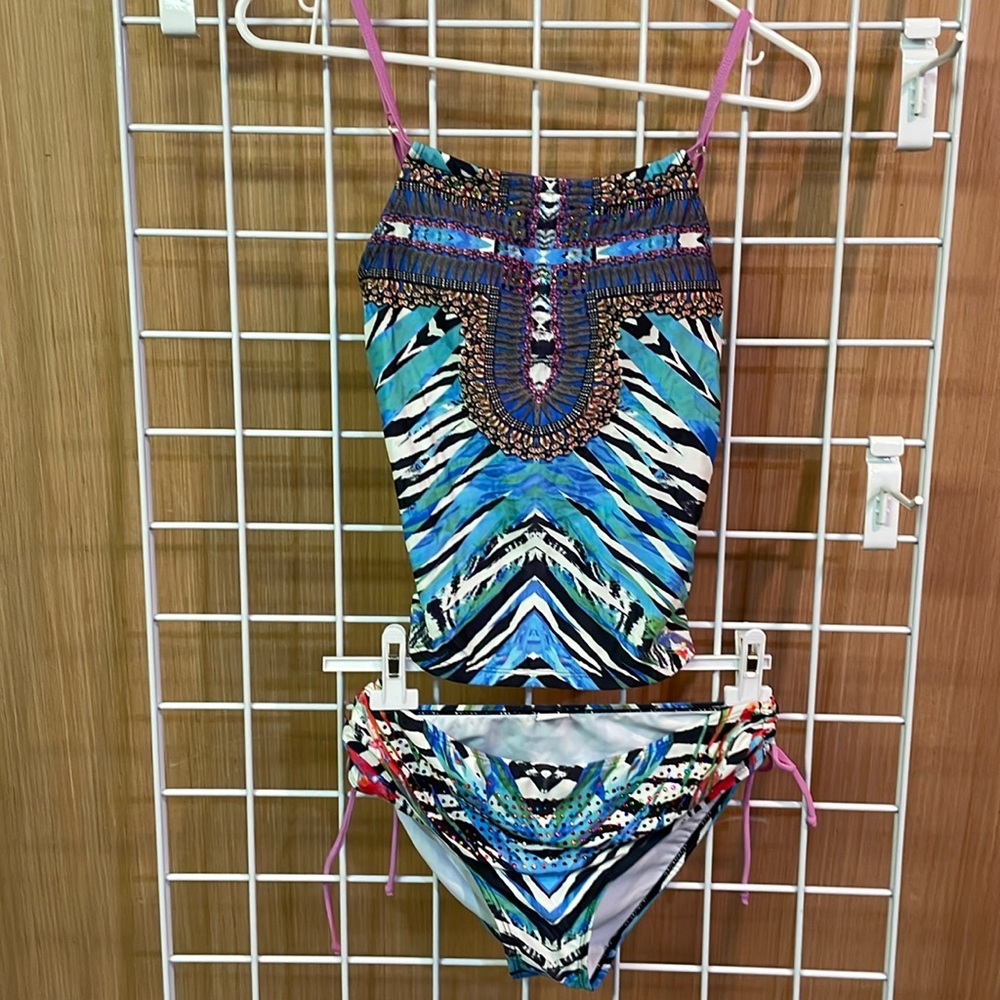 La Moda True Colour 2 piece swimsuits. NWT
